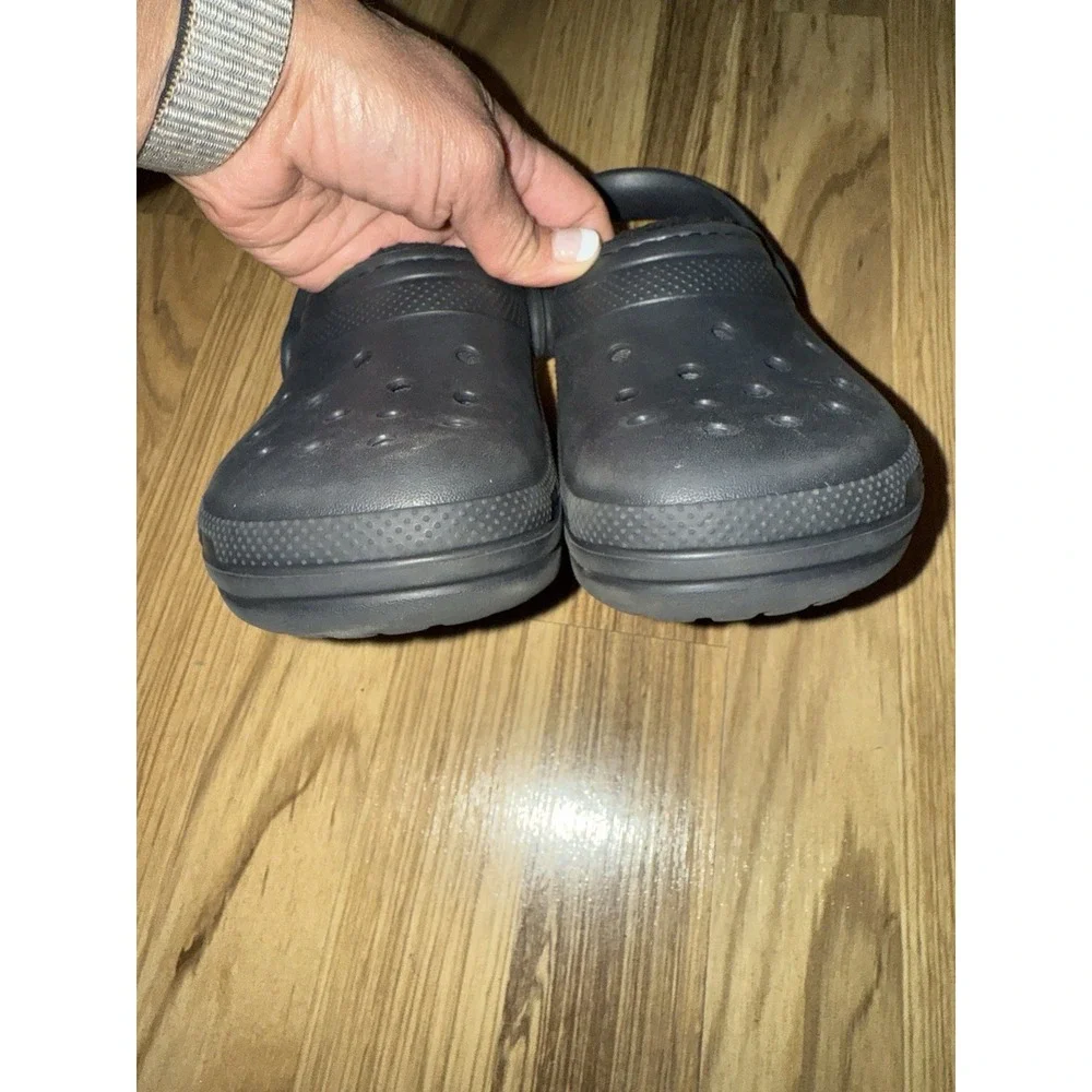Crocs‎ Classic Lined Clogs Black Fuzzy Warm Shoes Size J2